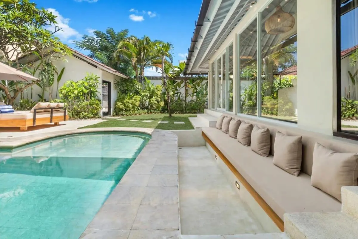 Villa New York - 4 Bdr Pool Luxury Villa, Next To The Forge Bali Seminyak  0*, Seminyak (Bali) Indonesia