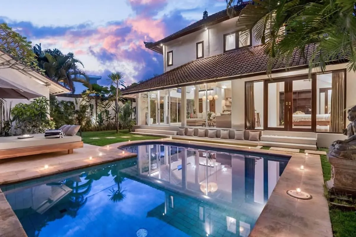 Villa New York - 4 Bdr Pool Luxury Villa, Next To The Forge Bali Seminyak  0*, Seminyak (Bali)