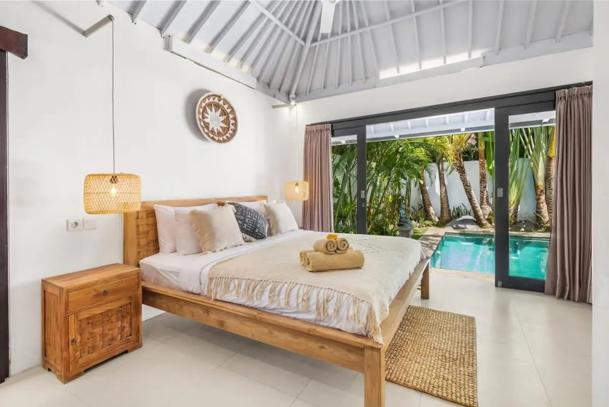 Villa New York - 4 Bdr Pool Luxury Villa, Next To The Forge Bali Seminyak  Indonesia