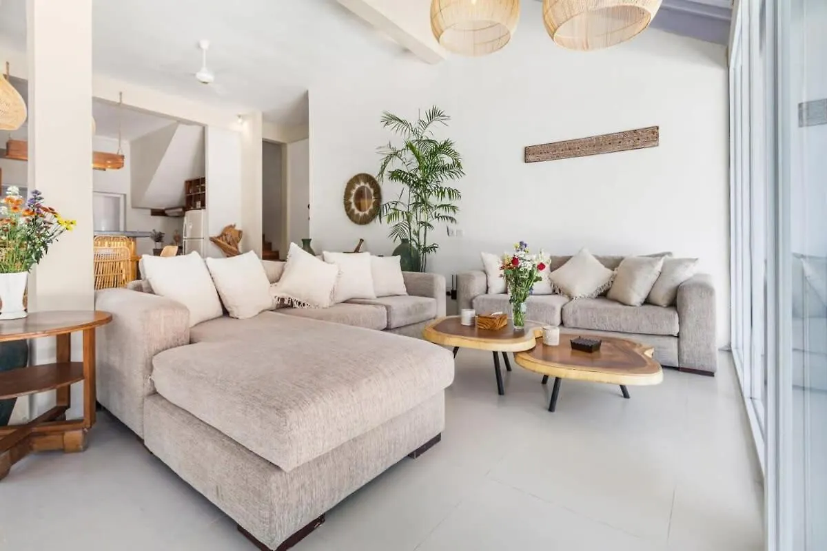 Villa New York - 4 Bdr Pool Luxury Villa, Next To The Forge Bali Seminyak
